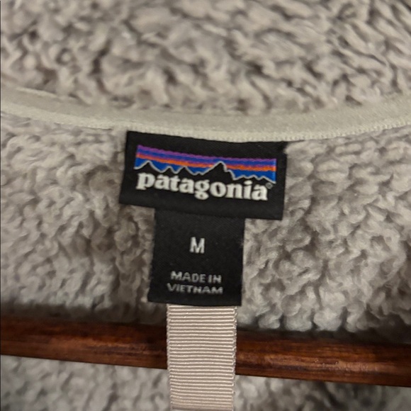 Patagonia Gray Los Gatos Fleece 1/4 zip - Picture 2 of 7